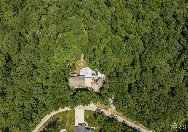 4th image of 50 Sunfish Dr, Defiance, MO 63341 | MLS# MIS26002228