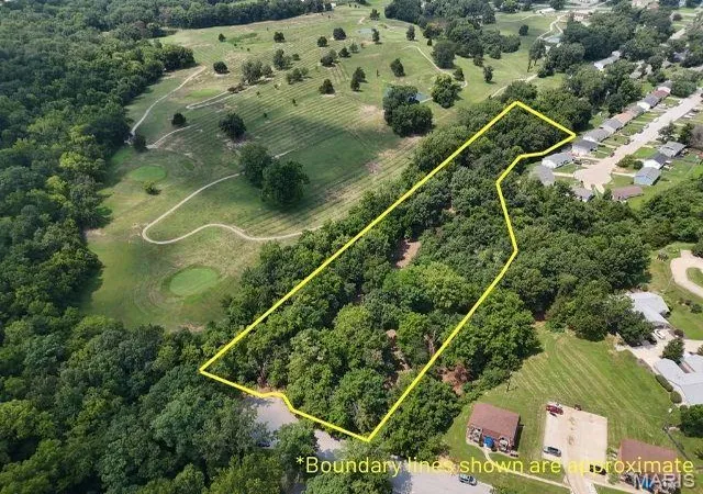 Photo 3 of Land for sale at 5 S Park Dr, Hannibal, MO 63401 | MLS# MIS26002241 | Listing updated on 2026-09-01