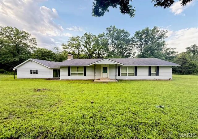 Homes for sale in Salem, MO | 1620 County Road 5170, Salem, MO 65560 | MLS# MIS26002313