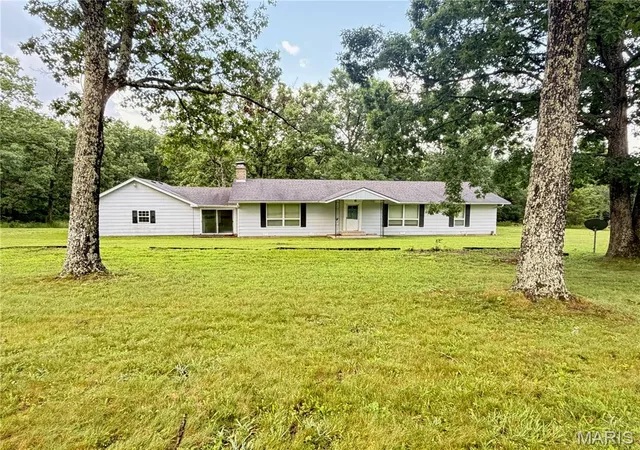 Homes for sale in Salem, MO | 1620 County Road 5170, Salem, MO 65560 | MLS# MIS26002313