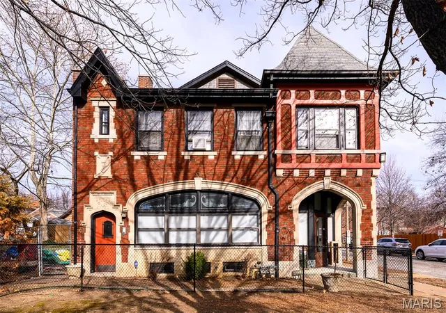 2nd image of 5001 Pernod Ave, Saint Louis, MO 63139 | MLS# MIS26002464