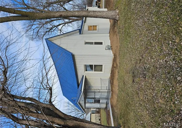 Photo 2 of Single Family Residence at 305 S Main St, Center, MO 63436 | MLS# MIS26002535 | | Sold on 2026-02-20