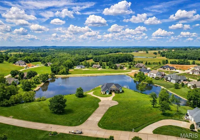 Photo 3 of Single family home for sale at 18R Cobblestone Creek, Washington, MO 63090 | MLS# MIS26002607 | Listing updated on 2026-03-14