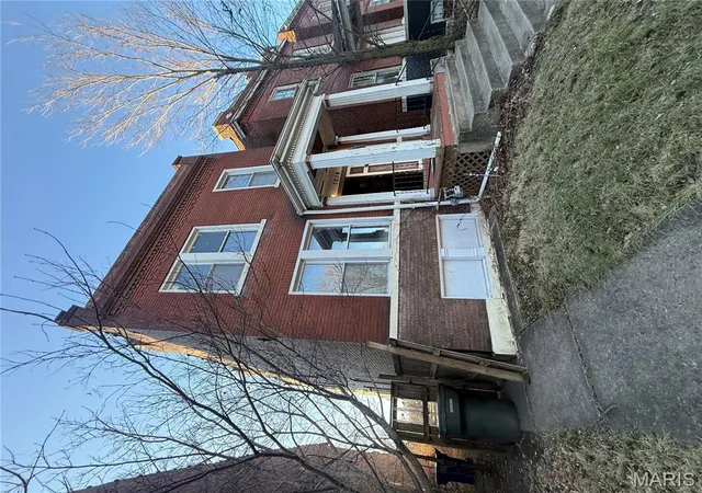 Photo 2 of Single Family Residence at 1014 Bittner St, Saint Louis, MO 63147 | MLS# MIS26002650 |  | Sold on 2026-02-27