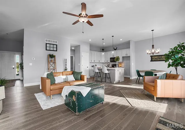 Photo 3 of Single family home for sale at 108 Valley Brook Ct #1 SJM, Washington, MO 63090 | MLS# MIS26002731 | Listing updated on 2026-03-17