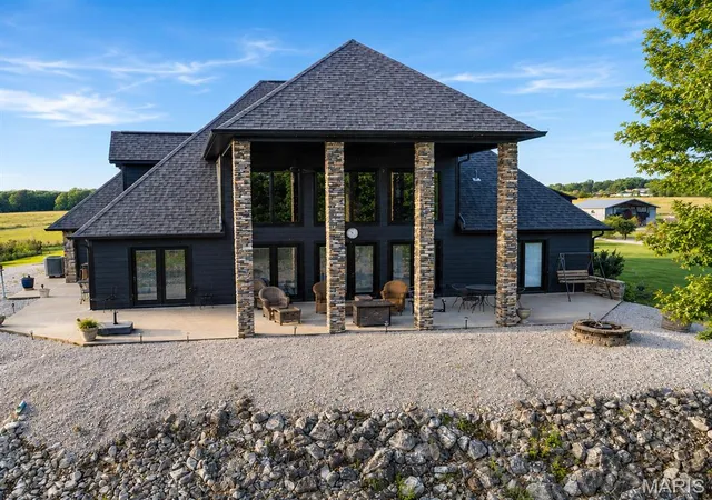 Homes for sale in Doniphan, MO | 394 Violet Ln, Doniphan, MO 63935 | MLS# MIS26002848