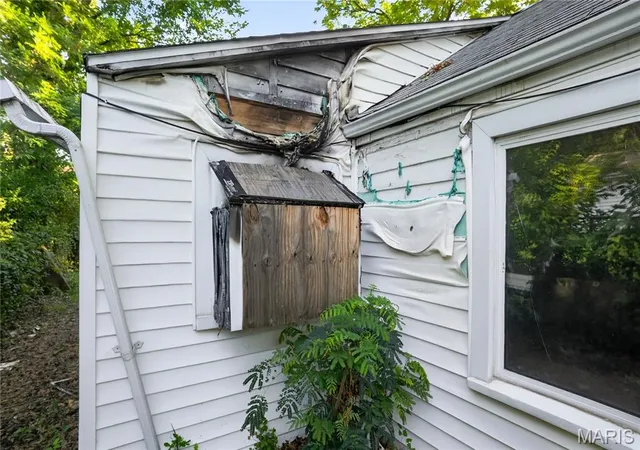 image of 35 Robert Ave, Ferguson, MO 63135 | MLS# MIS26003364