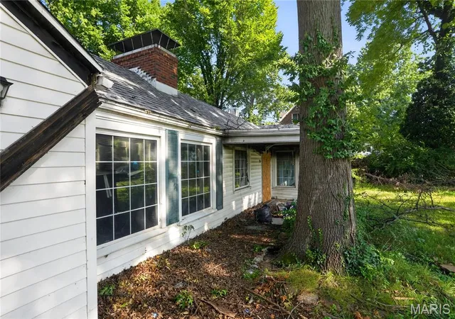 8th image of 35 Robert Ave, Ferguson, MO 63135 | MLS# MIS26003364