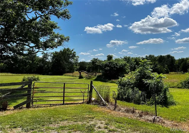 Homes for sale in Belleview, MO | 33 County Road 55, Belleview, MO 63623 | MLS# MIS26003479