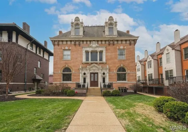 1st image of 4512 West Pine Blvd, Saint Louis, MO 63108 | MLS# MIS26003612