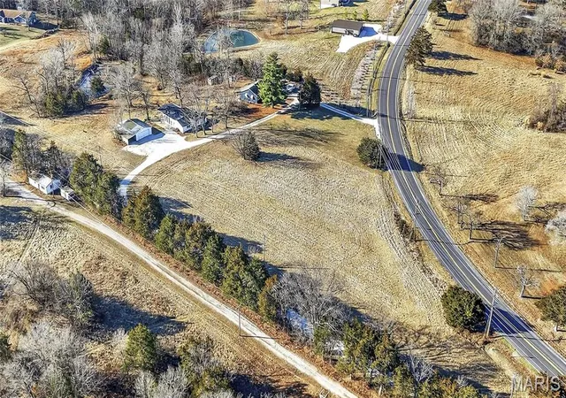 2nd image of 818 W Hwy D, Wentzville, MO 63385 | MLS# MIS26003733