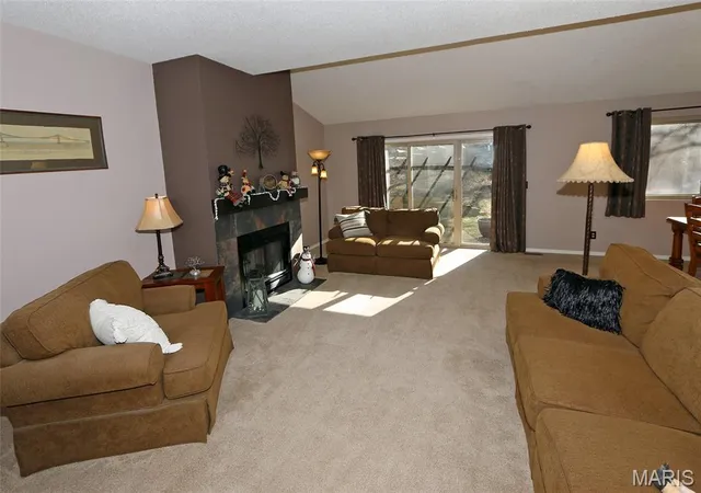 Photo 3 of Townhouse for sale at 13138 Royal Pines Dr, Saint Louis, MO 63146 | MLS# MIS26003873 | Listing updated on 2026-09-13