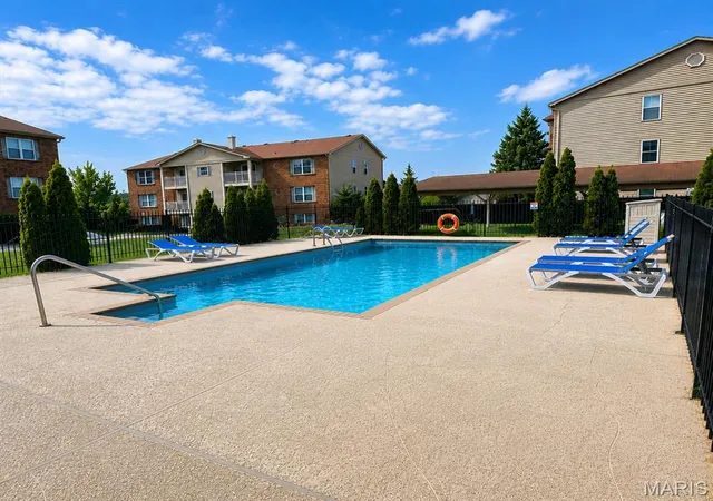 Homes for sale in Fenton, MO | 652 Green Jade Dr #H, Fenton, MO 63026 | MLS# MIS26004160