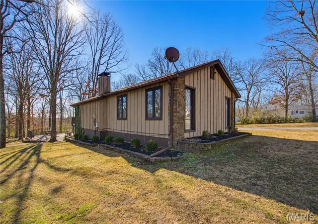 4th image of 66 County Road 445, Poplar Bluff, MO 63901 | MLS# MIS26004358
