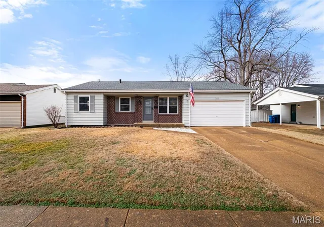 Photo 1 of Single family home for sale at 7415 Foxtrot Dr, Hazelwood, MO 63042 | MLS# MIS26004429 | Listing updated on 2026-03-06