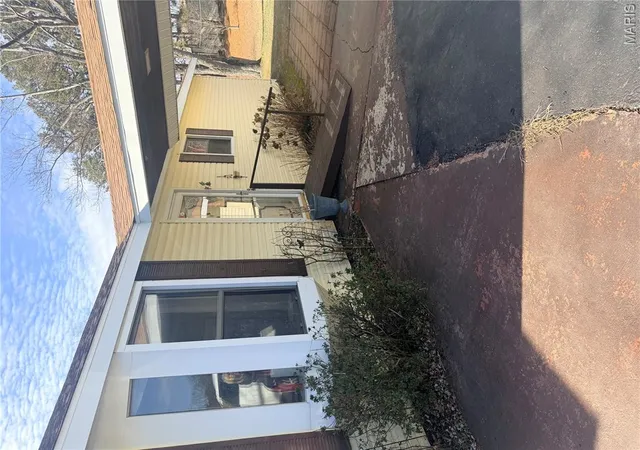 2nd image of 1303 Hwy Nn, Poplar Bluff, MO 63901 | MLS# MIS26004433