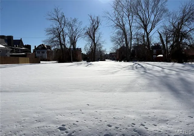 Land for sale at 4318 Evans Ave, Saint Louis, MO 63113 | MLS# MIS26004496