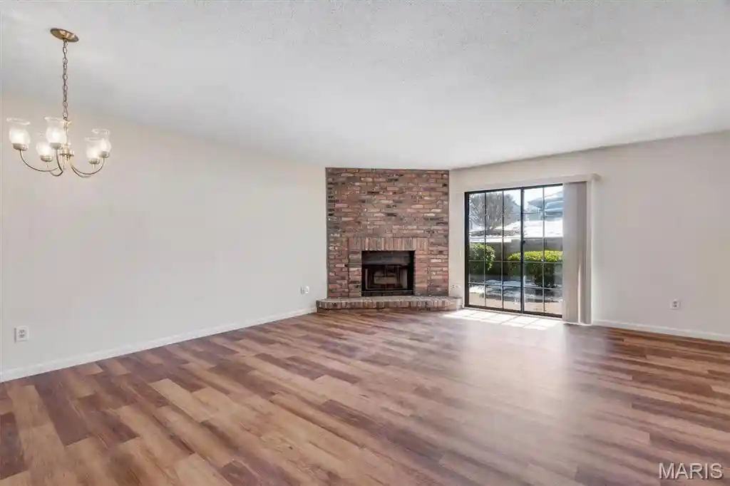 Listing Photo 2 - Condo for sale in 1436 Heritage Lndg located at 1436 Heritage Lndg, St. Charles, MO 63303 - Unit #108