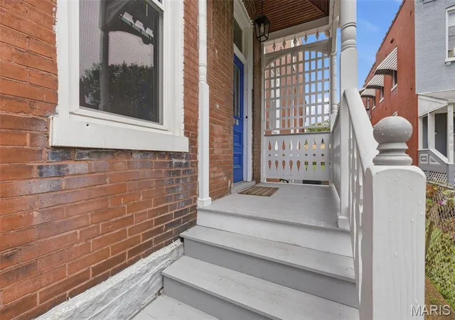 Photo 2 of Sale Pending at 2645 Chippewa St, St Louis, MO 63118 | MLS# MIS26004762 | Listing updated on 2026-08-28