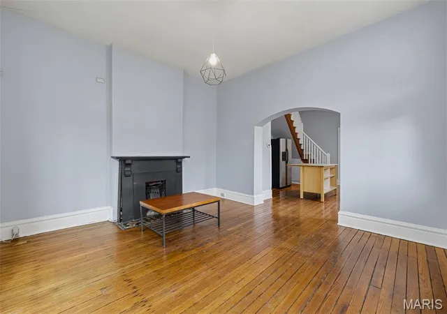 Photo 3 of Sale Pending at 2645 Chippewa St, St Louis, MO 63118 | MLS# MIS26004762 | Listing updated on 2026-08-28