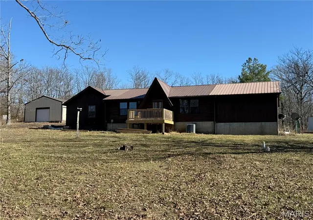 Photo 1 of Farm at 1101 Madison 9284, Fredericktown, MO 63645 | MLS# MIS26004921 | | Sold on 2026-02-20