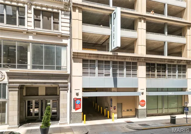59th image of 915 Olive St, St Louis, MO 63101 | MLS# MIS26005305