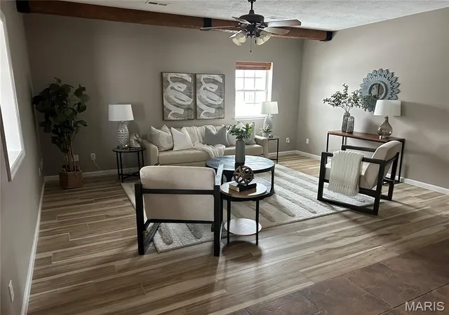 4th image of 13420 Hanne Trl, Wright City, MO 63390 | MLS# MIS26005527