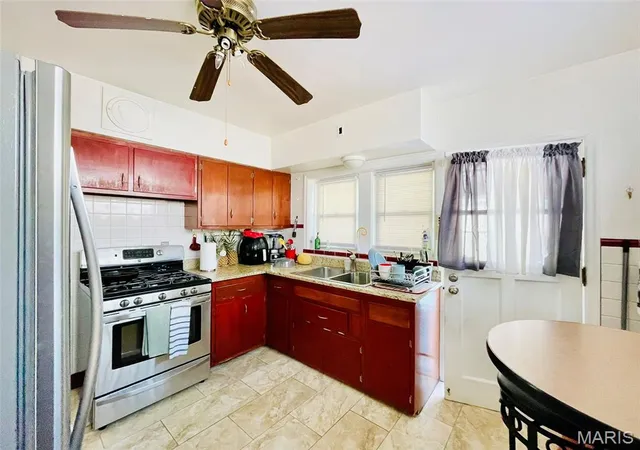 Photo 4 of Single family home for sale at 1439 Mclaran Ave, St Louis, MO 63147 | MLS# MIS26005602 | Listing updated on 2026-09-04