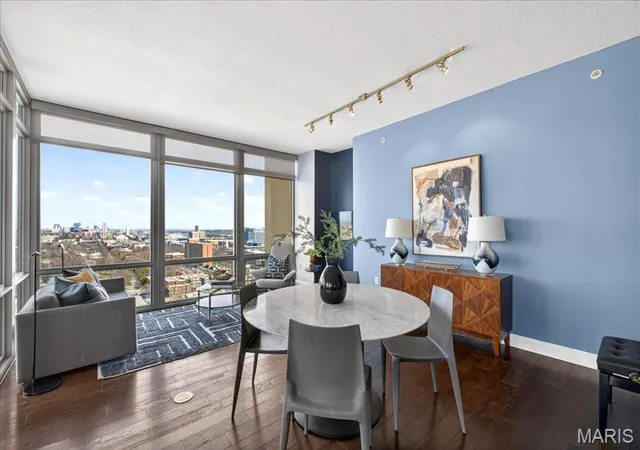 Photo 3 of Condo for sale at 4909 Laclede Ave #2103, Saint Louis, MO 63108 | MLS# MIS26005775 | Listing updated on 2026-09-16