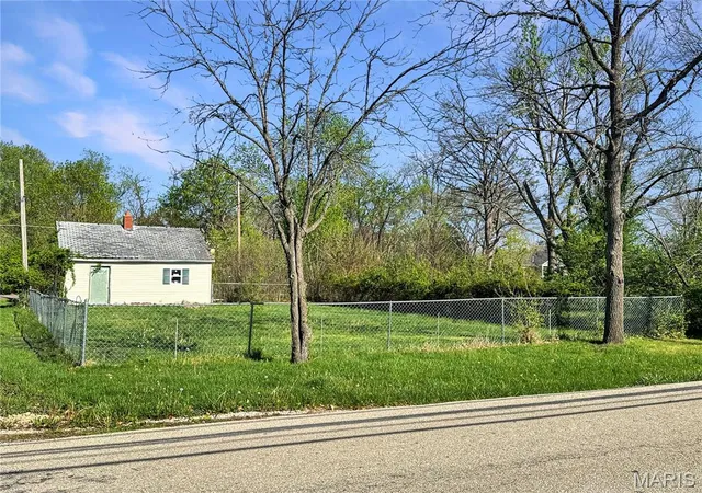 Homes for sale in Sullivan, MO | 112 Orchard Street, Sullivan, MO 63080 | MLS# MIS26005855