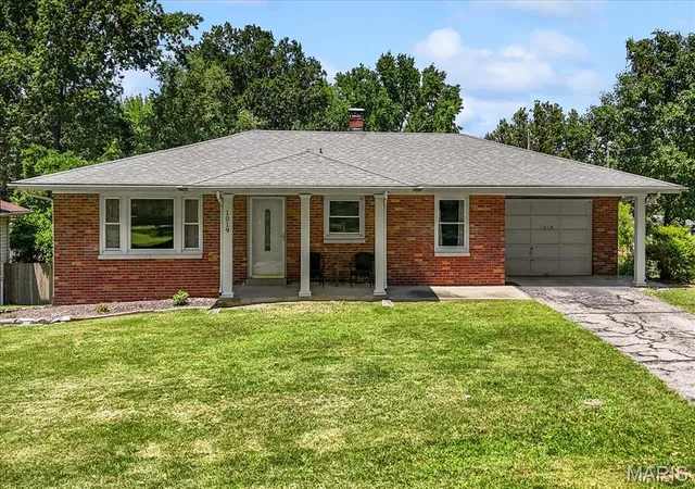 Homes for sale in Lebanon, IL | 1019 Merrill St, Lebanon, IL 62254 | MLS# MIS26006053