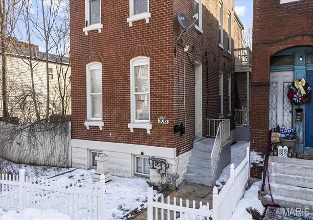 Photo 4 of Multi family home for sale at 3012 Ohio Ave, Saint Louis, MO 63118 | MLS# MIS26006071 | Listing updated on 2026-08-24