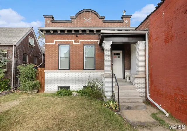 1st image of 7915 S Broadway, Saint Louis, MO 63111 | MLS# MIS26006142