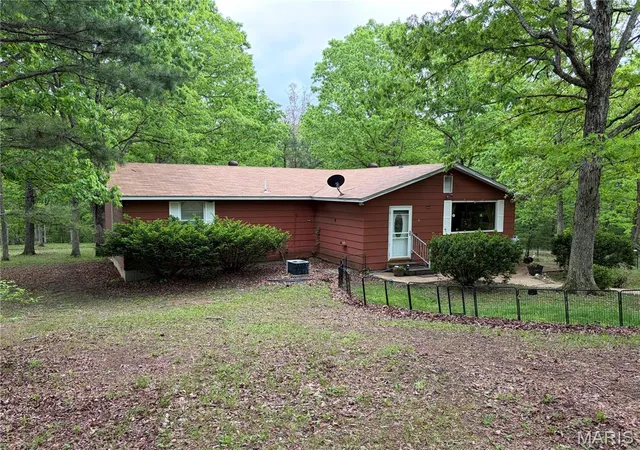 2nd image of 4462 N Virginia Mines Rd, Saint Clair, MO 63077 | MLS# MIS26006147