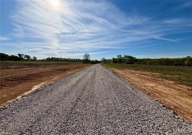 Homes for sale in Potosi, MO | 2 Jackal Rd, Potosi, MO 63664 | MLS# MIS26006278