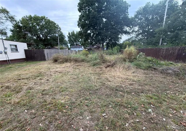 Photo 1 of Land for sale at 2116 Miracle Ave, Granite City, IL 62040 | MLS# MIS26006325 | Listing updated on 2026-10-26