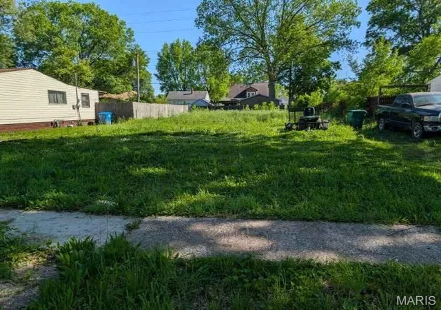 Photo 2 of Land for sale at 2116 Miracle Ave, Granite City, IL 62040 | MLS# MIS26006325 | Listing updated on 2026-10-26