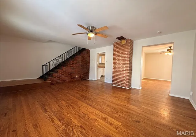 3rd image of 4552 Ray Ave, Saint Louis, MO 63116 | MLS# MIS26006332