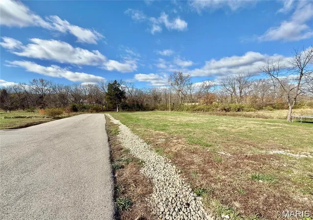 Photo 2 of Land for sale at 0 Candlewycke Pkwy, Cuba, MO 65453 | MLS# MIS26006525 | Listing updated on 2026-02-26