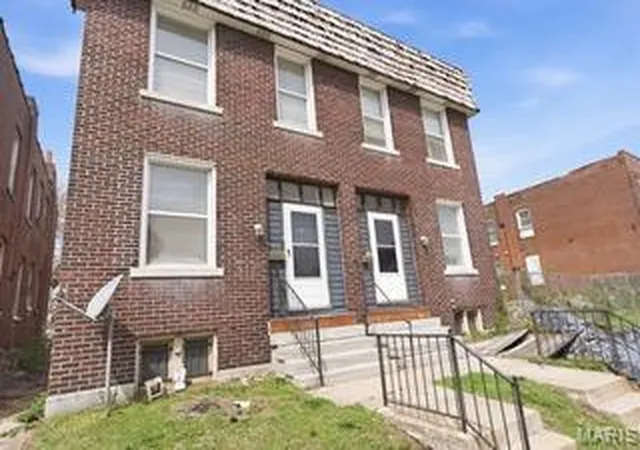 Photo 3 of Multi family home for sale at 3125 Clay Ave, Saint Louis, MO 63115 | MLS# MIS26006712 | Listing updated on 2026-07-14
