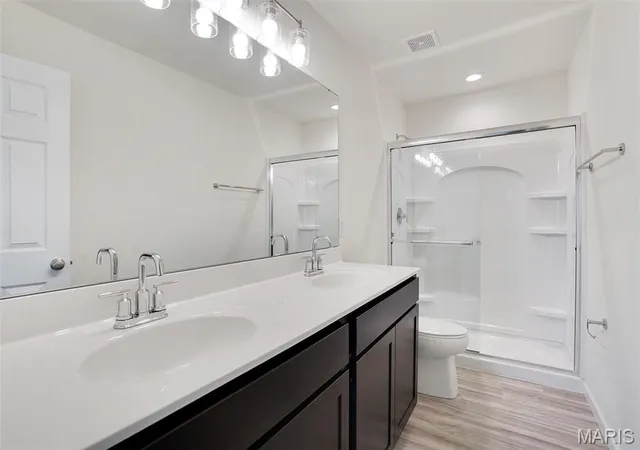 2nd image of 35 Shady Elm Ct, St Charles, MO 63301 | MLS# MIS26007030