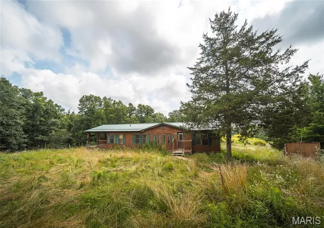 1st image of 16500 Buttercup Rd, Crocker, MO 65452 | MLS# MIS26007259