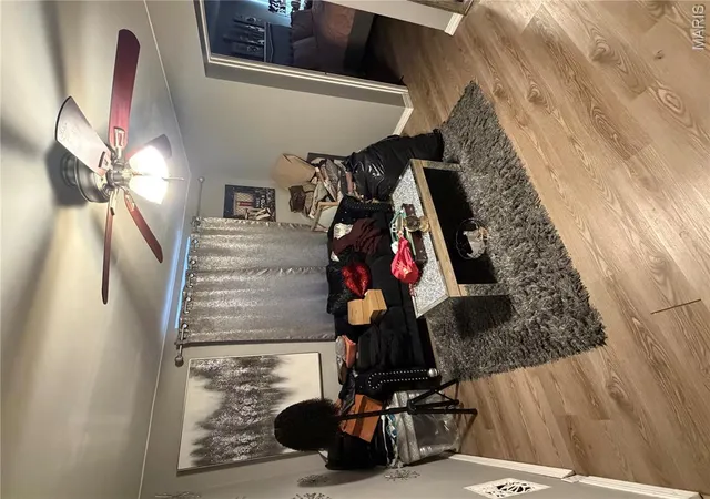 Photo 3 of Sale Pending at 3853 Potomac St, St Louis, MO 63116 | MLS# MIS26007320 | Listing updated on 2026-09-06