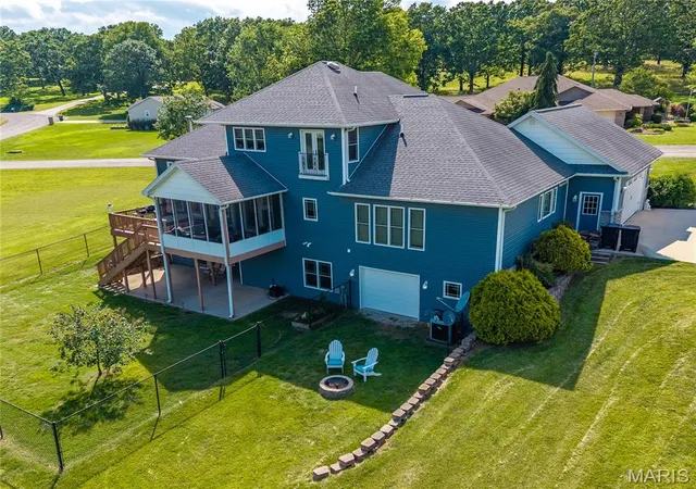 Homes for sale in West Plains, MO | 610 Oak Park Blvd, West Plains, MO 65775 | MLS# MIS26007979