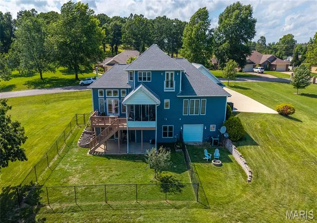 Homes for sale in West Plains, MO | 610 Oak Park Blvd, West Plains, MO 65775 | MLS# MIS26007979