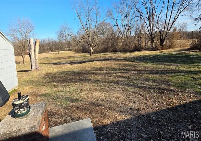 Photo 4 of Sale Pending at 5108 Palestine Rd, Chester, IL 62233 | MLS# MIS26008093 | Listing updated on 2026-09-13