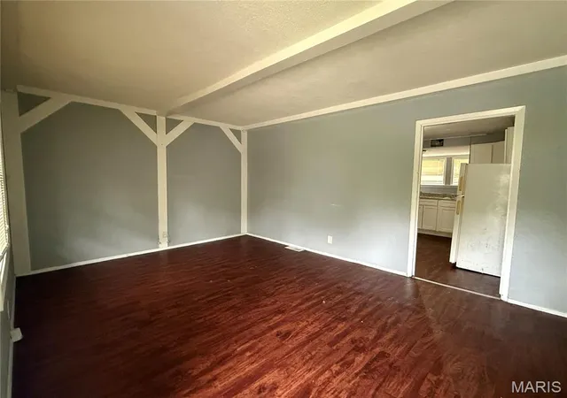 2nd image of 452 Bluff Dr, St Louis, MO 63137 | MLS# MIS26008175