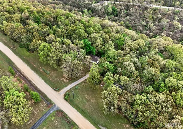 Homes for sale in Lebanon, MO | 25042 Monaco Ln, Lebanon, MO 65536 | MLS# MIS26008271