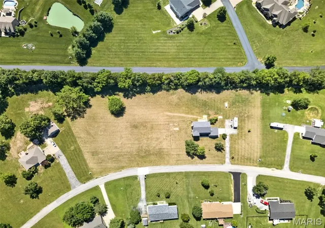 Homes for sale in Moscow Mills, MO | 1131 Jade Dr, Moscow Mills, MO 63362 | MLS# MIS26008313