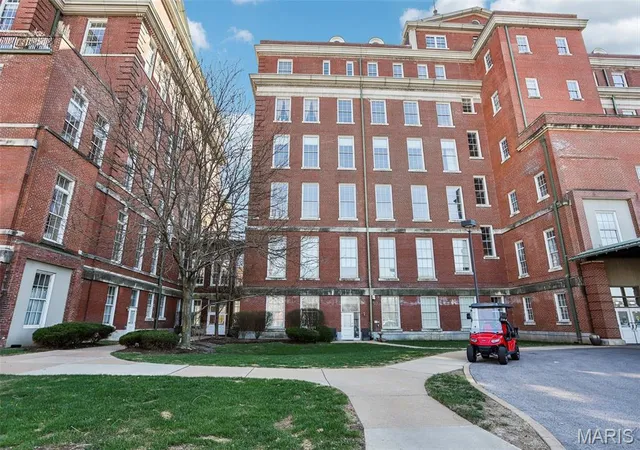 30th image of 1515 Lafayette Ave #114, Saint Louis, MO 63104 | MLS# MIS26008778